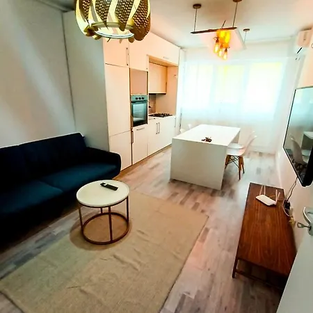 Quiet Retreat 1br Ap With Parking And Self Check In Apartament Bukareszt